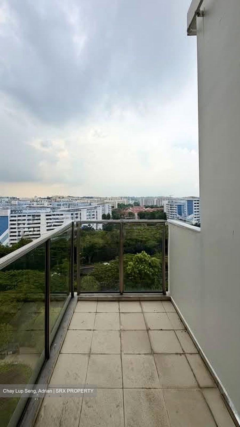 Vacanza @ East (D14), Condominium #570605981